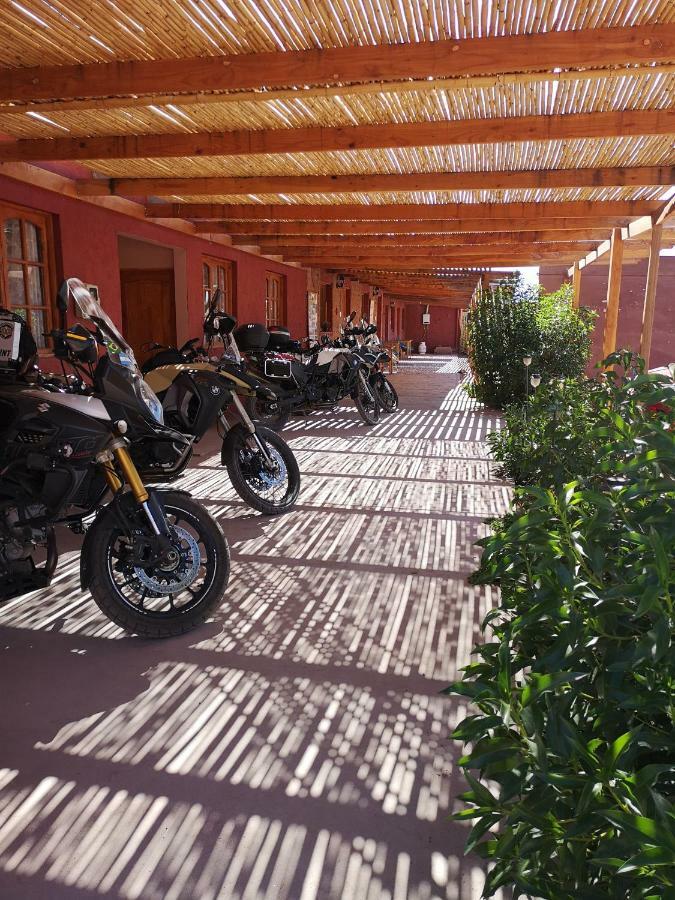 Hostal Katari San Pedro De Atacama Extérieur photo